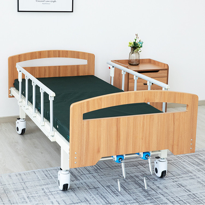 Cama de hospital manual ajustable detrás que aumenta la cabeza de madera de la cama de las camas del estilo del hospital con los carriles