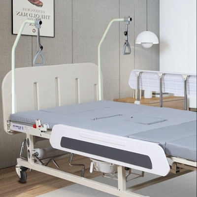 Cama de hospital manual multifuncional ajustable con los carriles